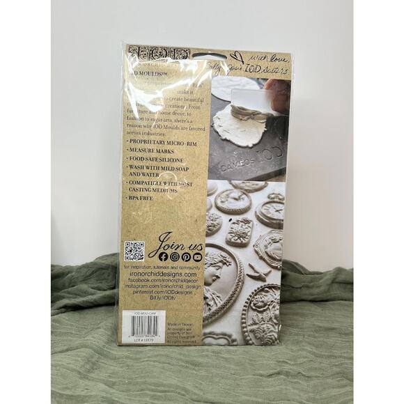 Cameos- Iron Orchid Designs Decor Mould - Brand New - Picture 2 of 2